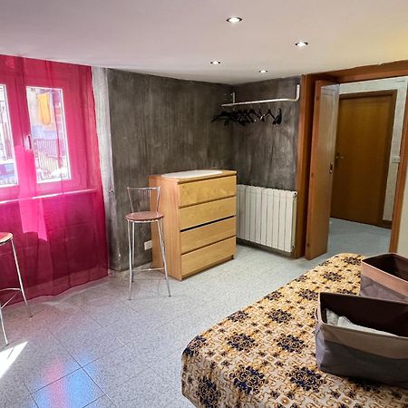 Romuhouse Economy Apartment Metro B Dış mekan fotoğraf