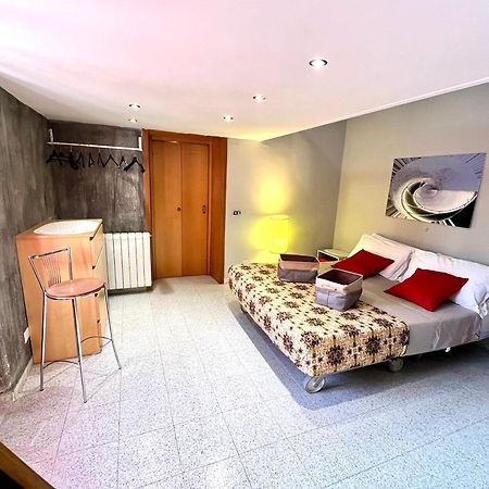 Romuhouse Economy Apartment Metro B Dış mekan fotoğraf