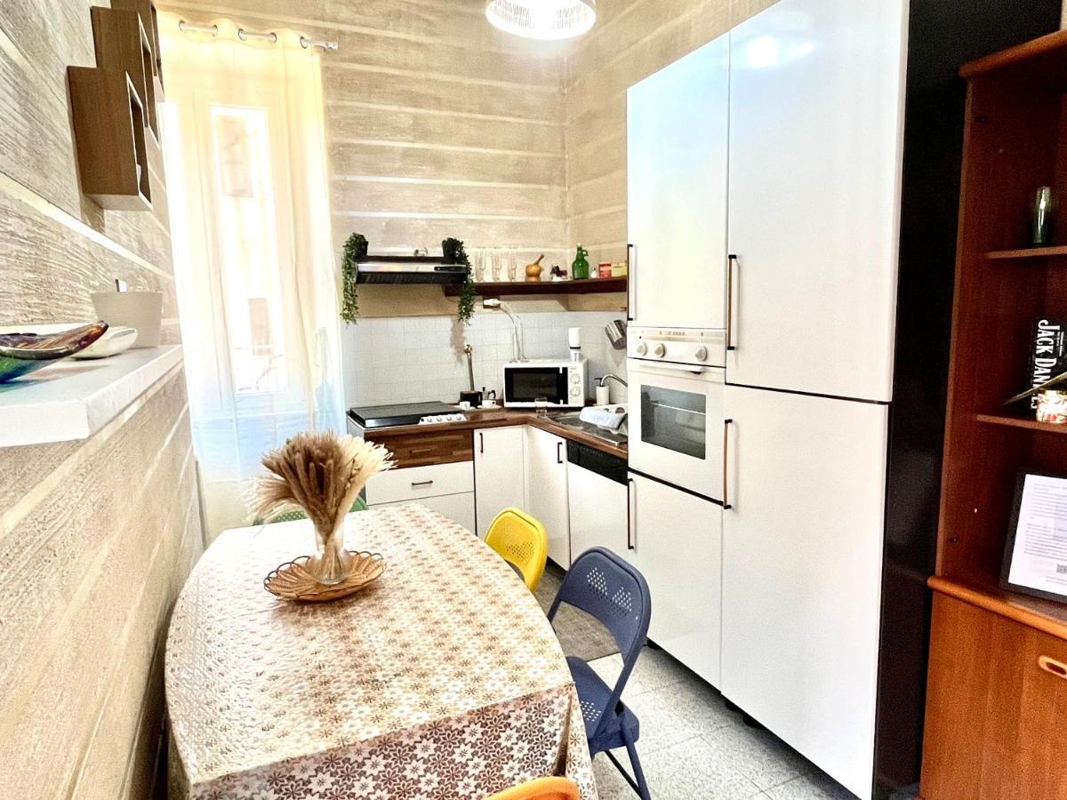 Romuhouse Economy Apartment Metro B Dış mekan fotoğraf